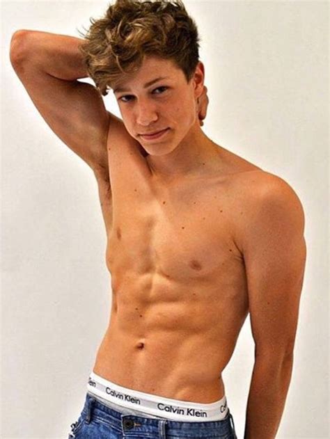 hot shirtless boys|96,000+ Shirtless Boys Pictures .